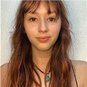 Profesora de dibujo apta para todos los niveles, estilos, y pinturas